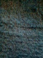 Afbeelding in Gallery-weergave laden, Double Sided Mohair Scarf
