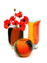 Afbeelding in Gallery-weergave laden, Flat Vase
